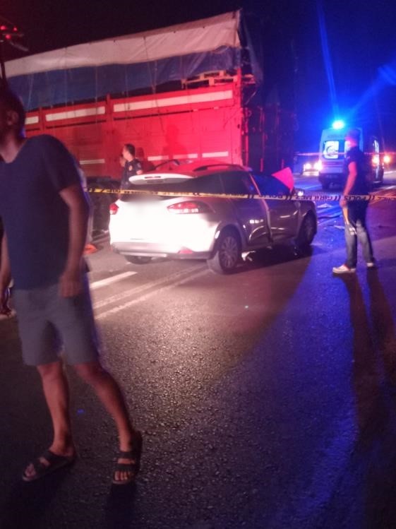 Manisa’da trafik kazası: Baba öldü, eşi ve çocukları yaralandı