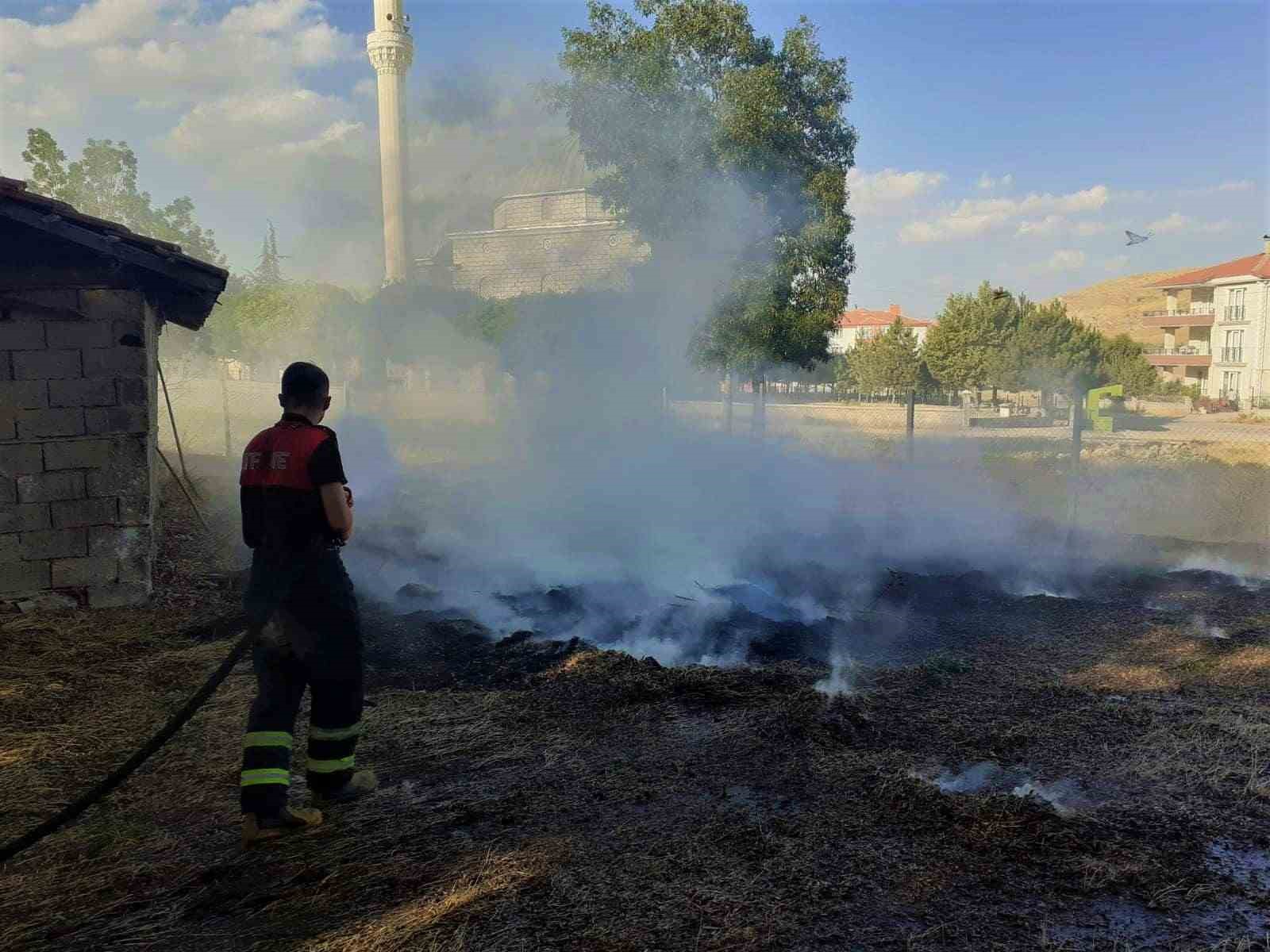 Çankırı’da çıkan ot yangını kısa sürede söndürüldü