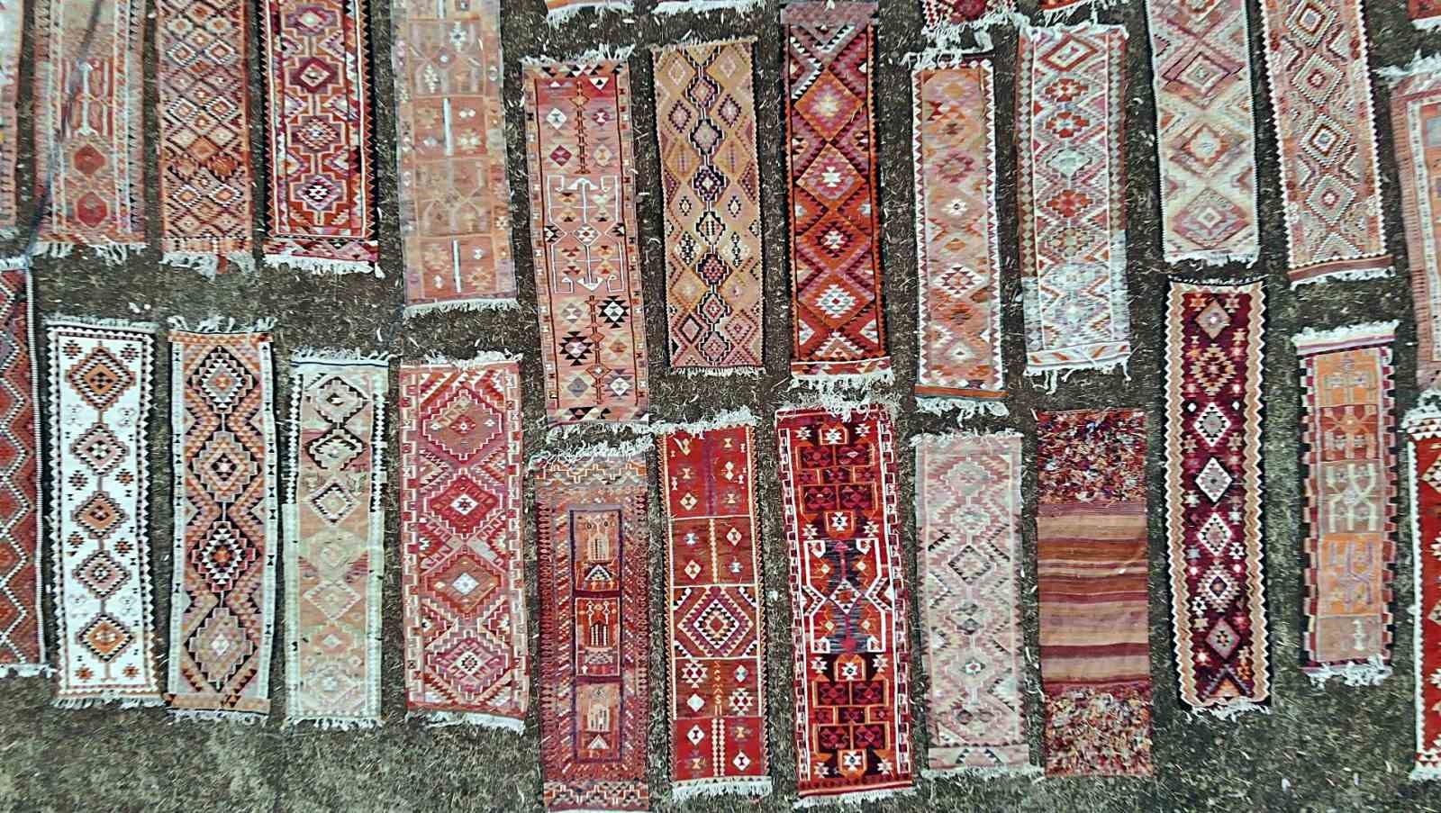 Antalya’da tarlada milyonluk halı nöbeti: Güneş batınca başlayıp, doğunca bitiriyorlar
