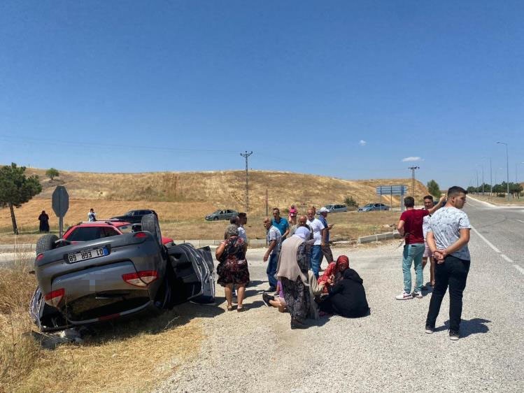 Isparta’da trafik kazası: 3 yaralı