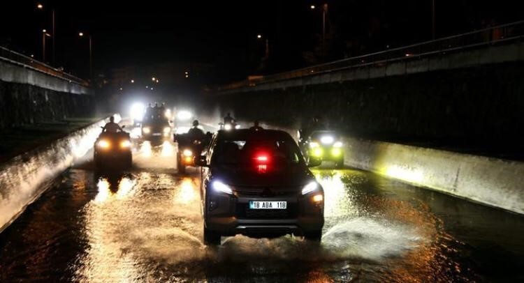 Off-road tutkunları izleyicilerin nefesini kesti