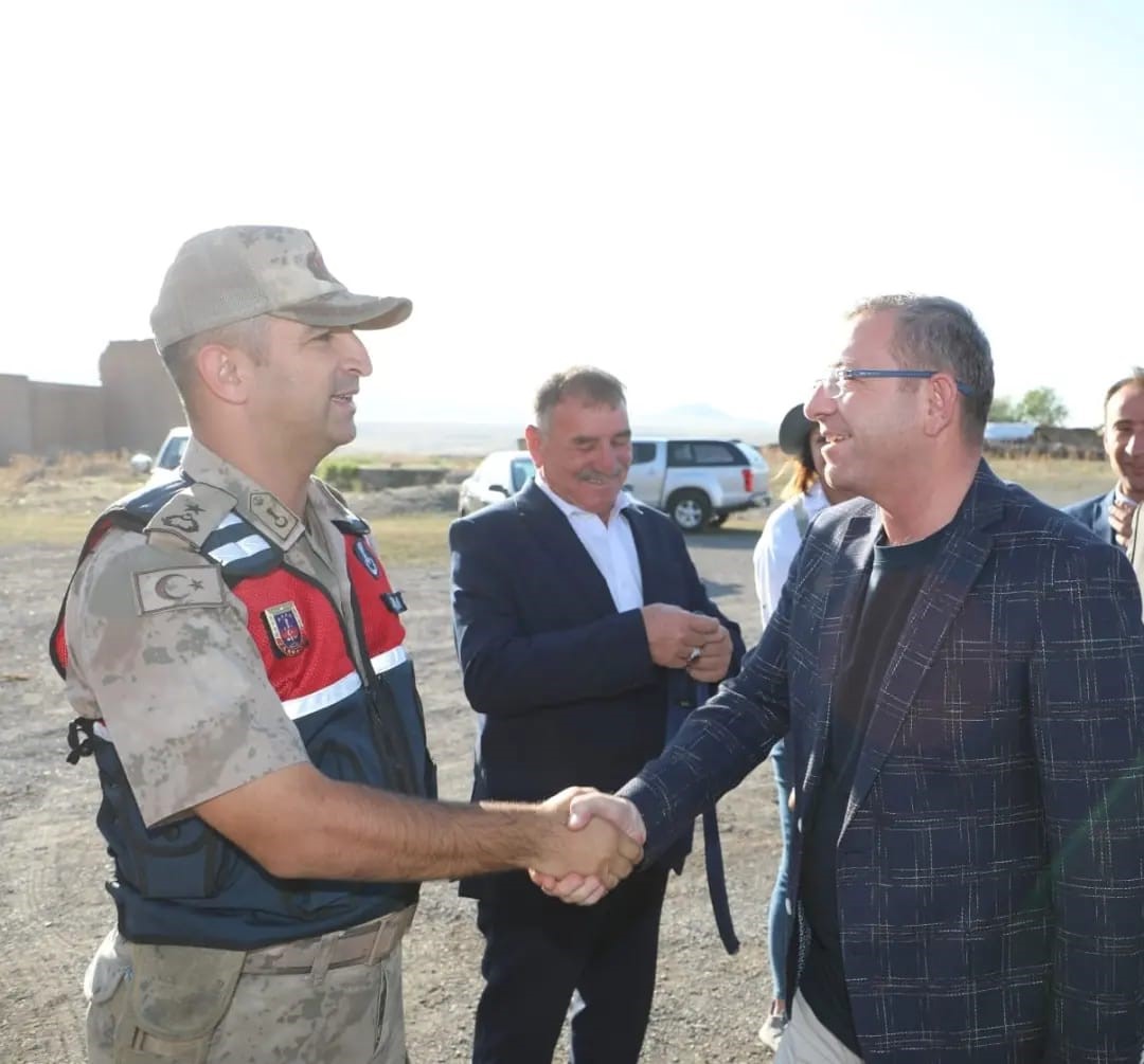 Kars Valisi Ziya Polat, Ani Ören Yeri’nde incelemelerde bulundu
