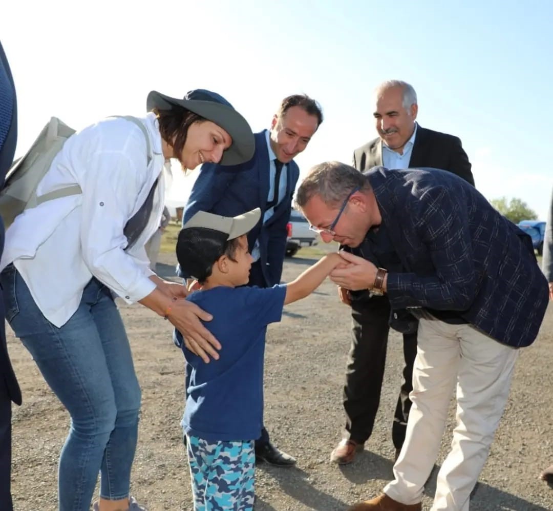 Kars Valisi Ziya Polat, Ani &Ouml;ren Yeri&rsquo;nde incelemelerde bulundu
