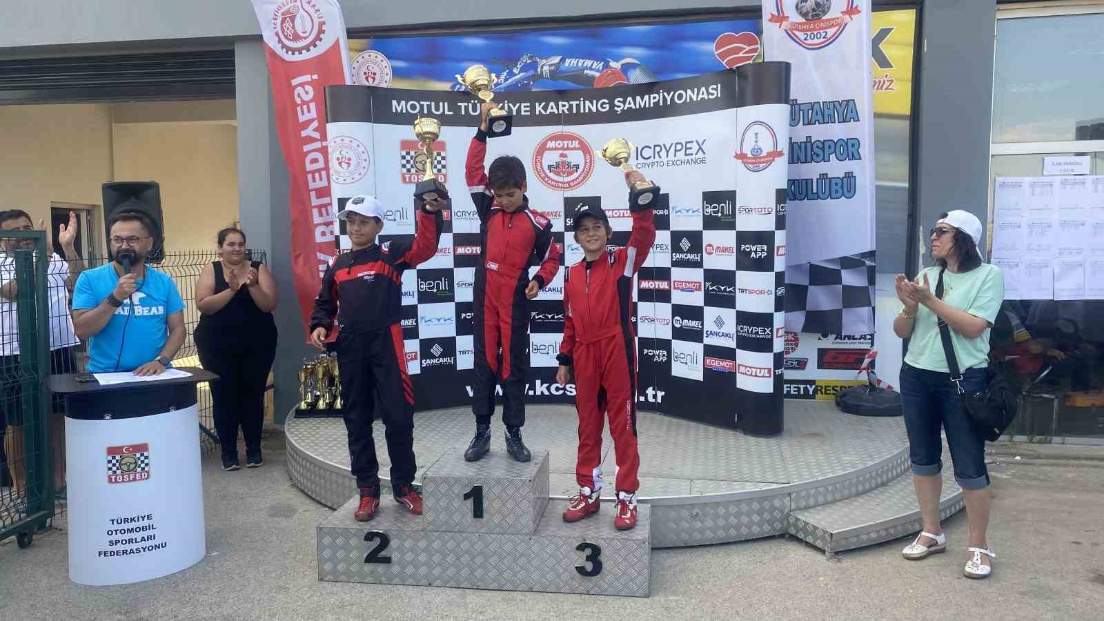 Murat Can Eğilmez, kartingde T&uuml;rkiye şampiyonu oldu
