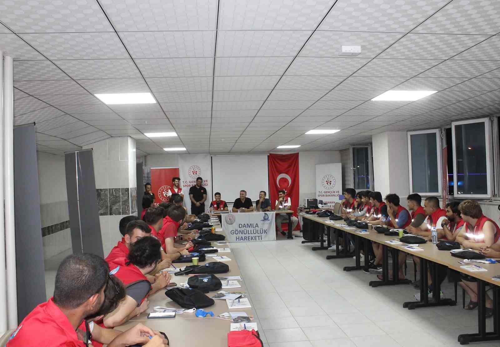 Karaman&rsquo;da &ldquo;Damla G&ouml;n&uuml;ll&uuml;l&uuml;k Hareketi&rdquo; projesi başladı
