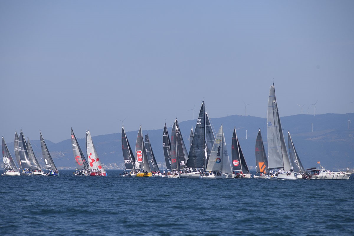 11. TAYK - Eker Olympos Regatta yelken yarışında ’Büyük’ kupayı, Fenerbahçe Doğuş Yelken Yat Takımı Fenerbahçe 1 takımı kazandı