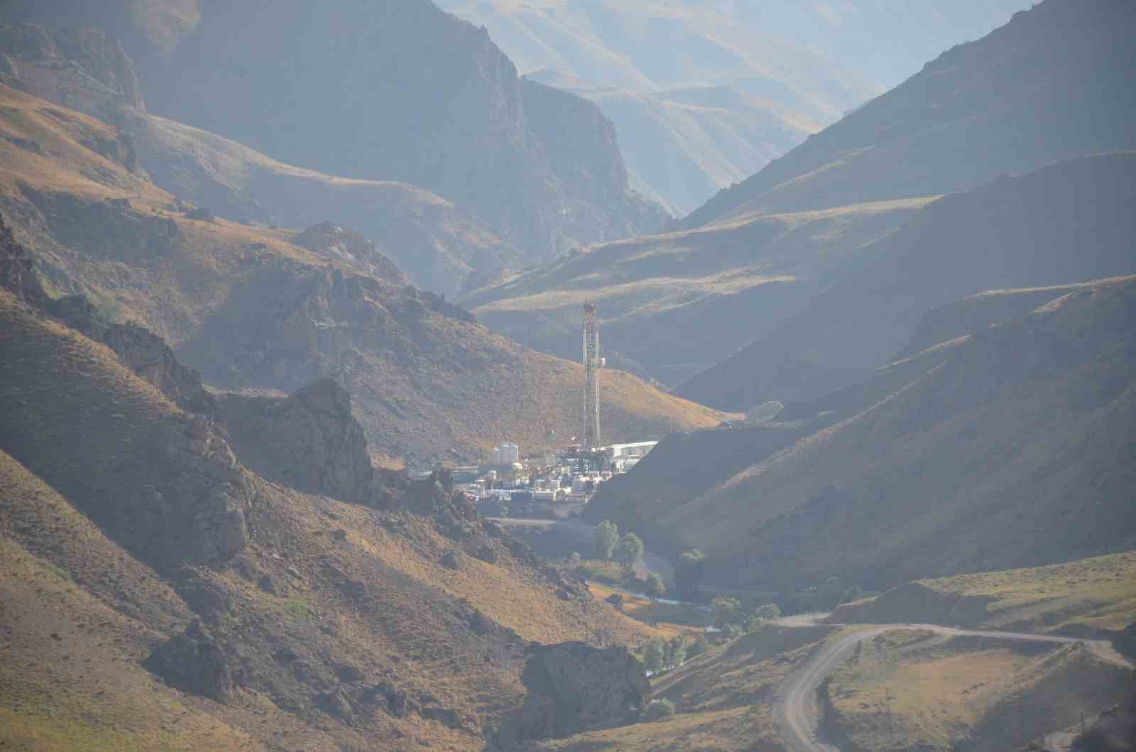 Gabar ve Cudi Dağlarından sonra Kato Dağı ve Faraşin Yaylası&rsquo;nda petrol arama &ccedil;alışması başladı

