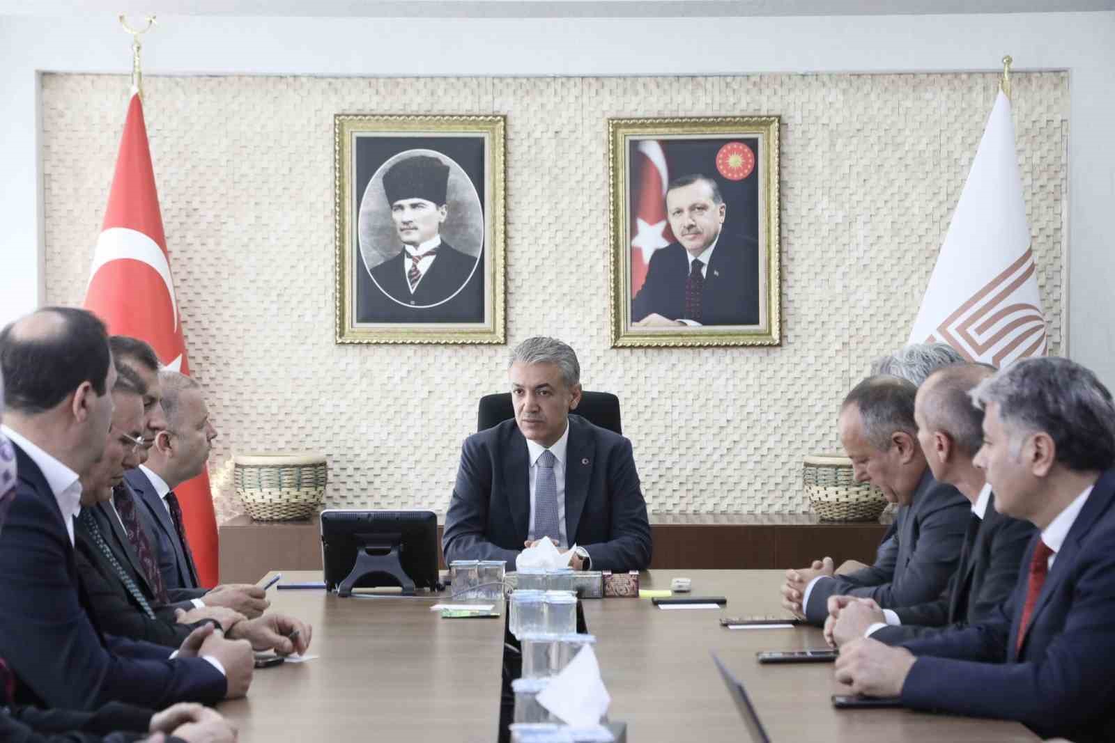 Mardin Valisi Akkoyun: "Şehrimizi daha ileriye taşımak için var gücümüzle çalışacağız"