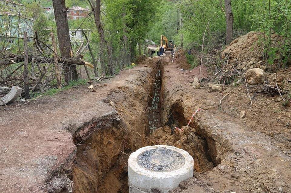 Korgan&rsquo;da yol ve su sorunu b&uuml;y&uuml;k &ouml;l&ccedil;&uuml;de &ccedil;&ouml;z&uuml;ld&uuml;
