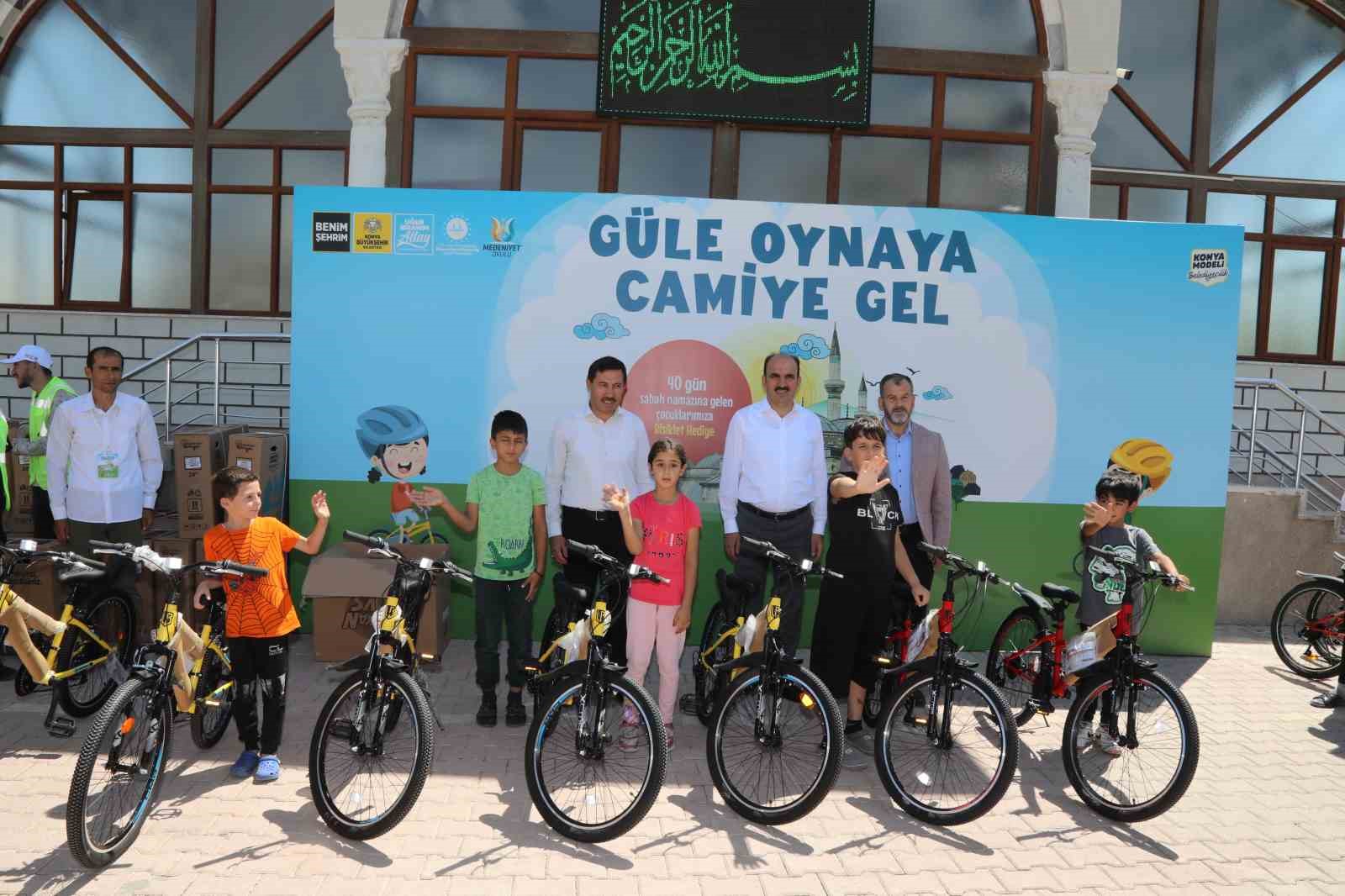 G&uuml;le Oynaya Camiye Gel Projesi&rsquo;nde bisiklet dağıtımı başladı
