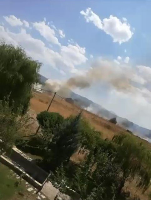 G&ouml;lhisar&rsquo;da 10 d&ouml;n&uuml;m otluk arazi yandı
