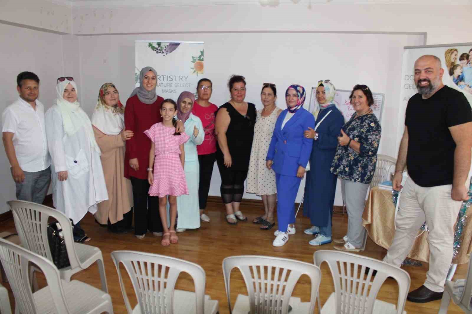 G&uuml;leser Hanım, mutfaktan iş kadınlığına ulaşan yaşam ser&uuml;venini anlattı
