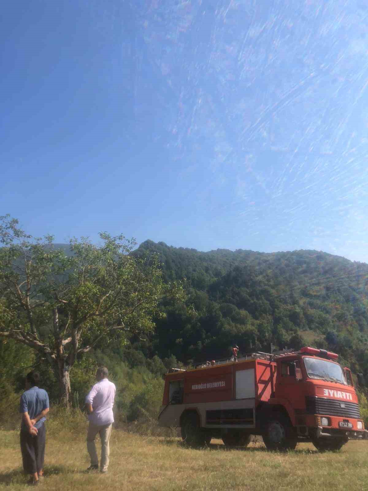 Zonguldak&rsquo;taki &ouml;rt&uuml; altı yangını ormanlık alana sı&ccedil;ramadan s&ouml;nd&uuml;r&uuml;ld&uuml;
