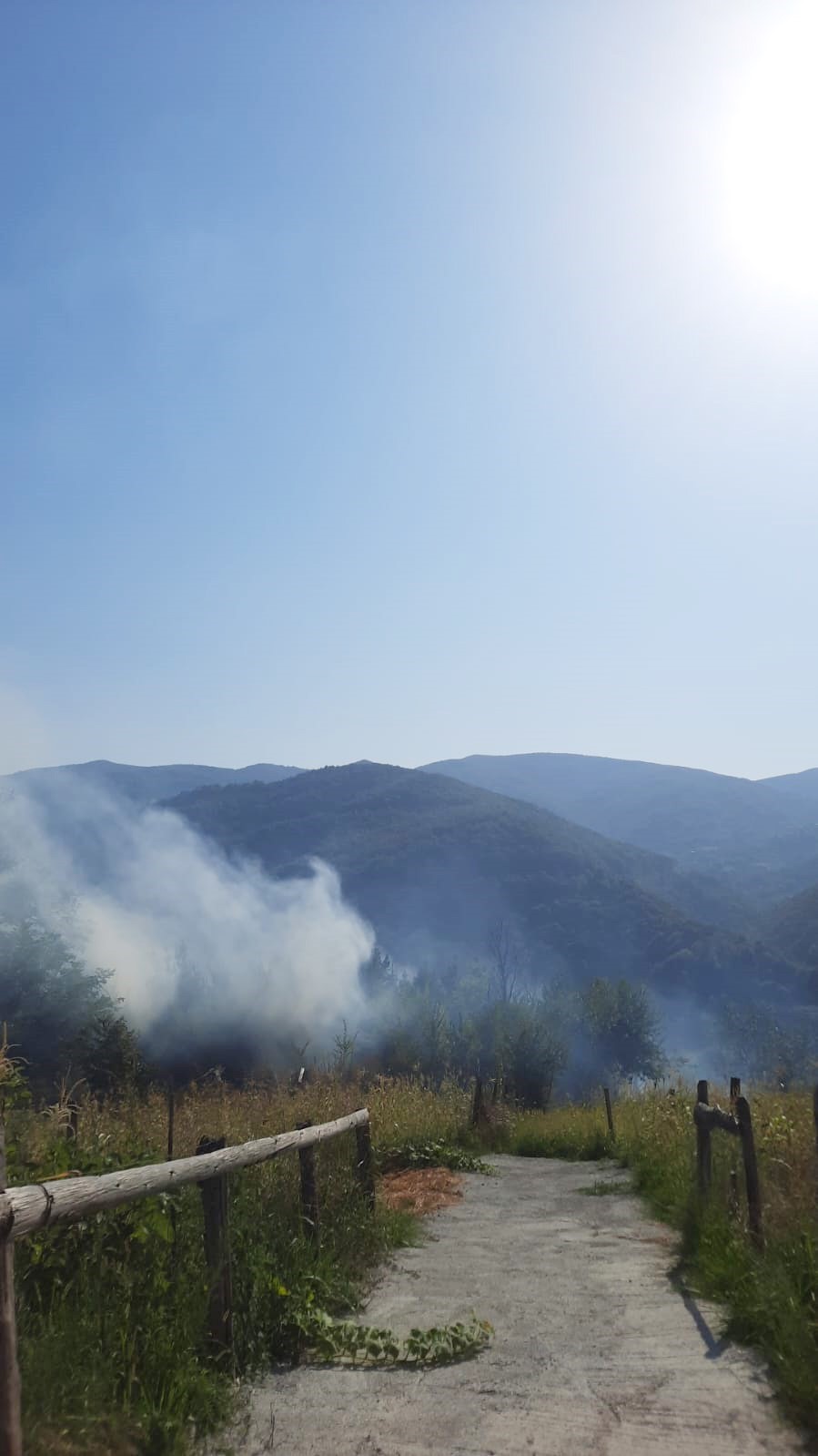 Türkeli’de çıkan anız yangını korkuttu