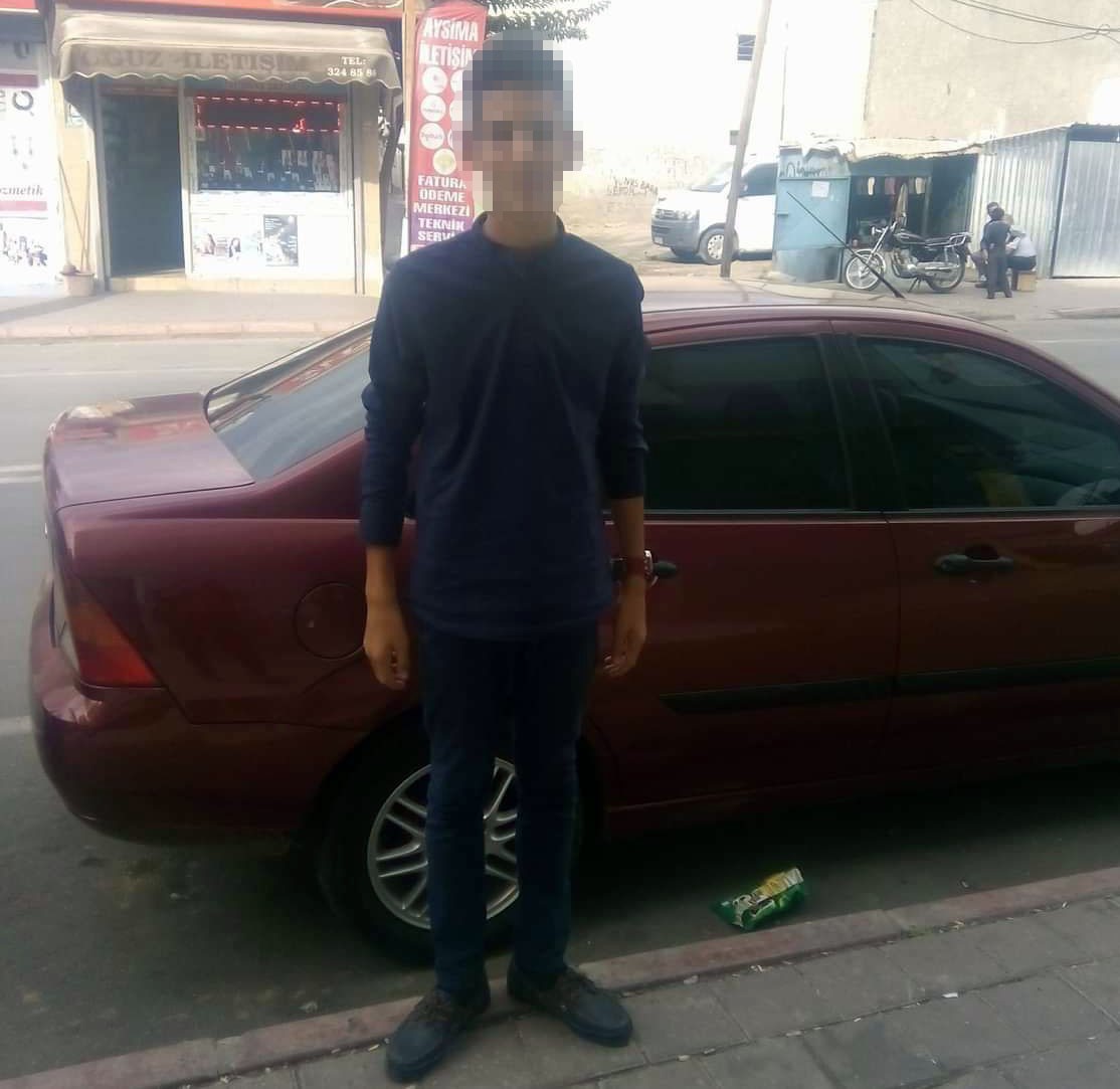 Annesini d&ouml;ven babasını &ouml;ld&uuml;rd&uuml;
