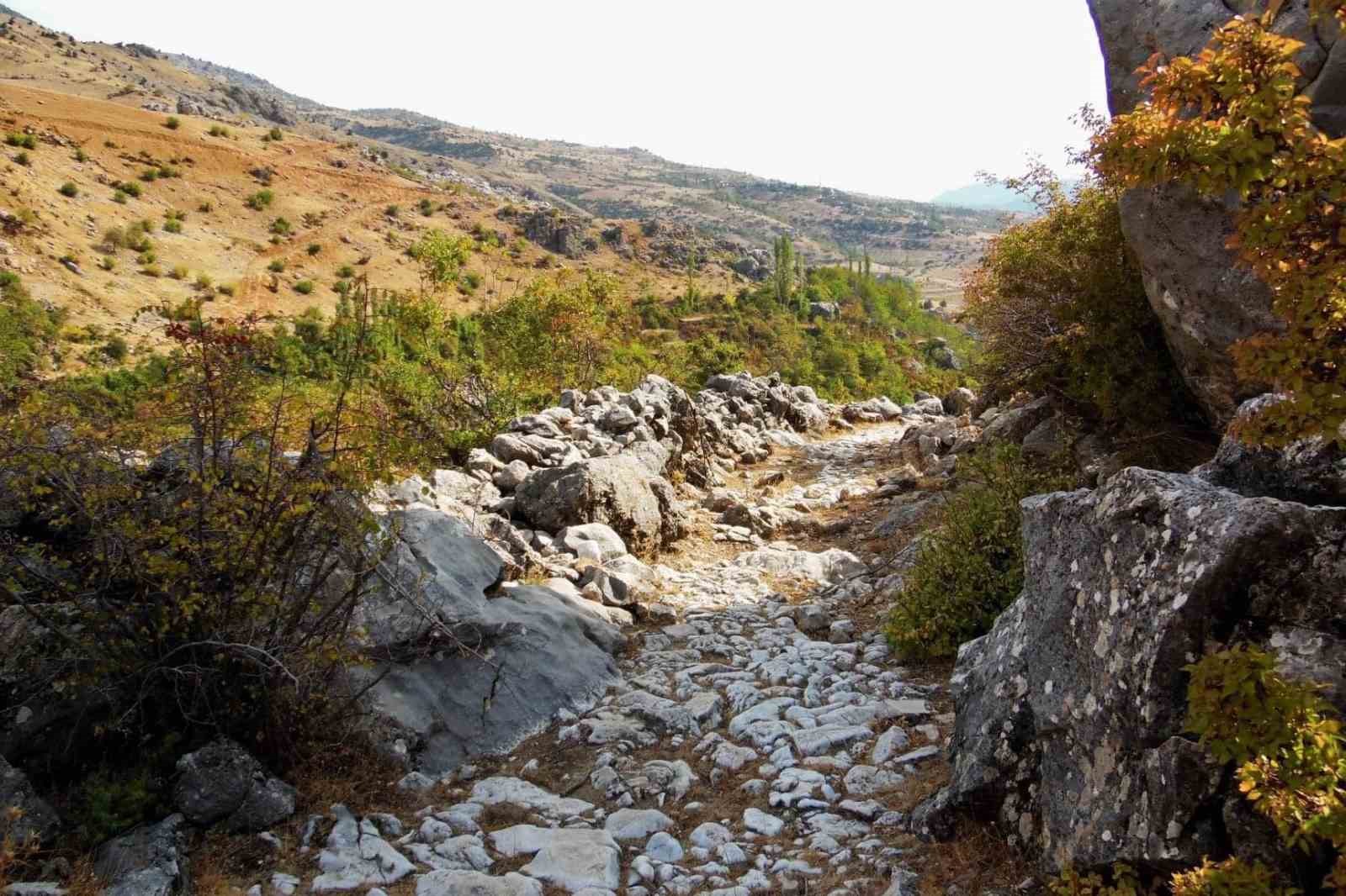 Kahramanmaraş’ta antik yol kalıntıları