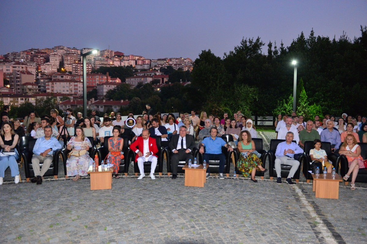 Devlet Konservatuvarı tarafından düzenlenen konser beğeni aldı
