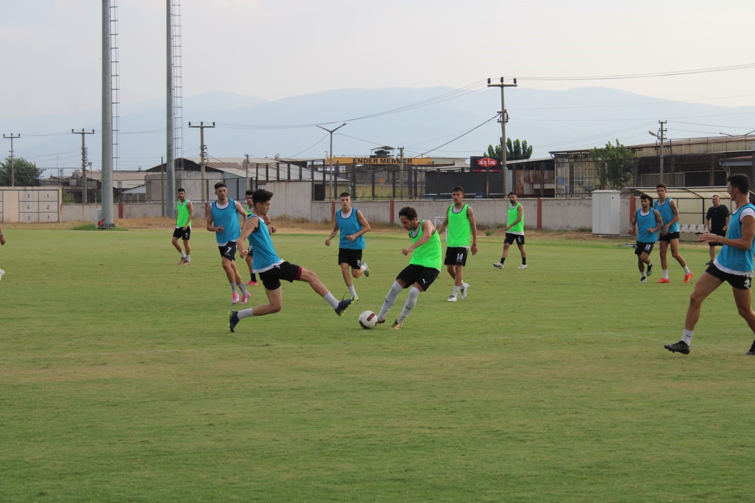 Nazilli Belediyespor Altınordu deplasmanına hazırlanıyor
