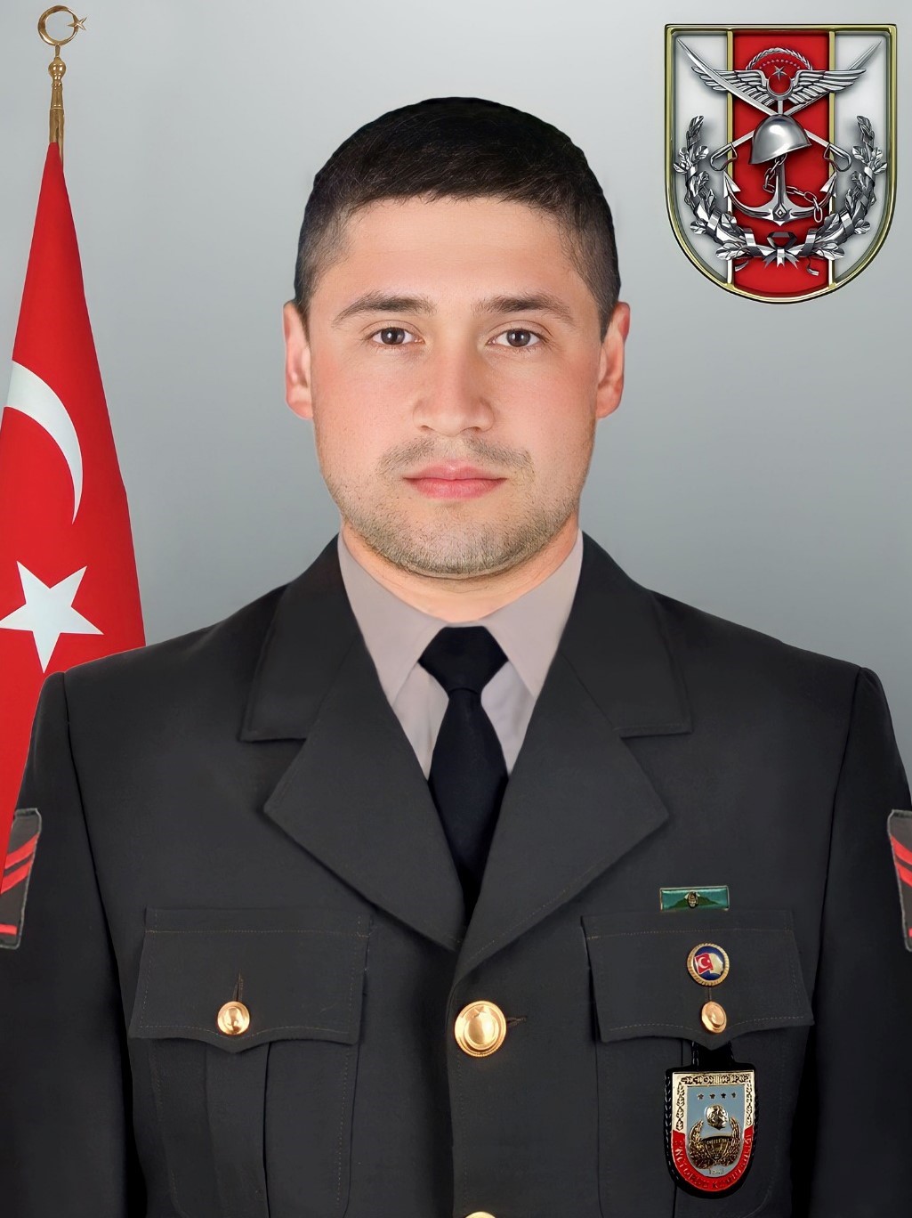 Doğum g&uuml;n&uuml;ne 3 g&uuml;n kala şehit olan askere g&ouml;zyaşı
