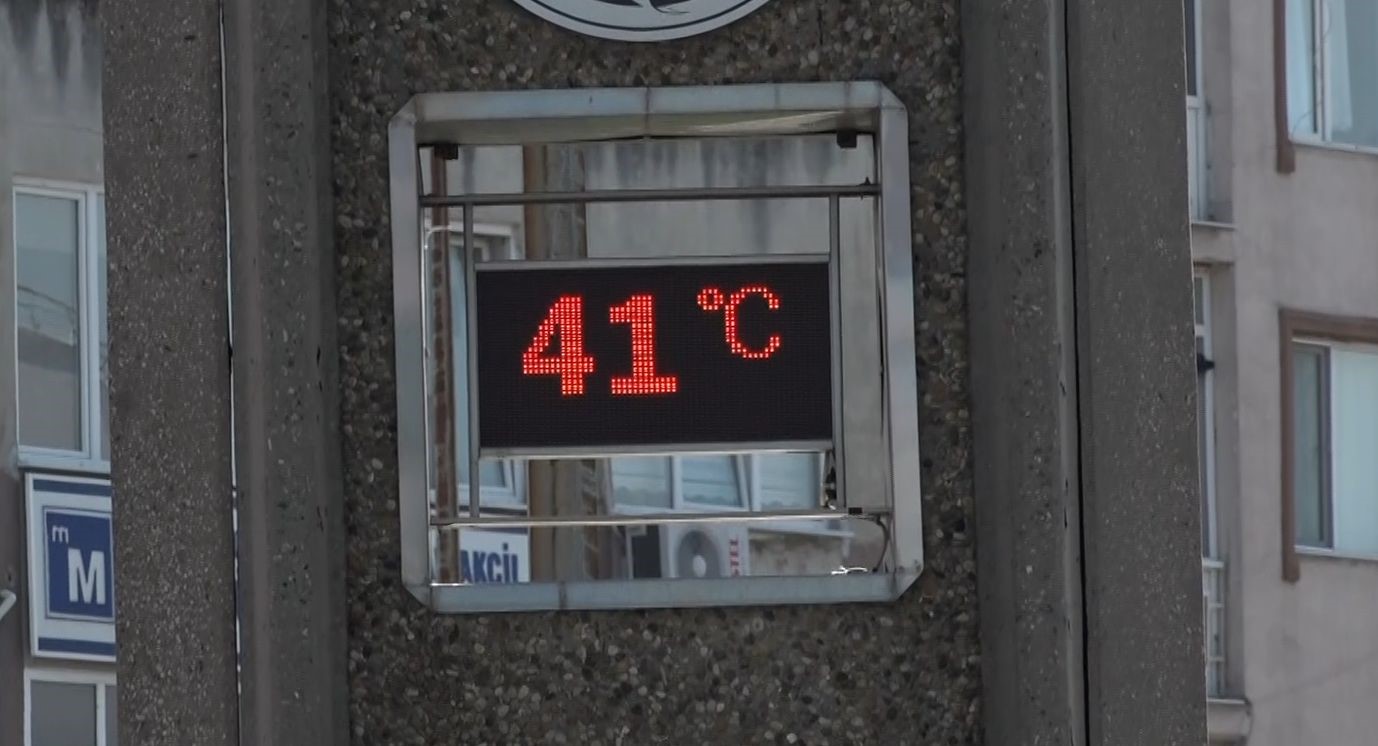 Kırklareli’nde sıcak hava etkili oluyor: Termometreler 41 dereceyi gösterdi