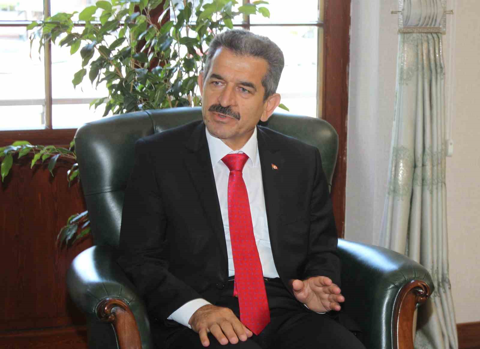 Vali Ekici: "Kırklarelili köylüler çevreye çok duyarlı"