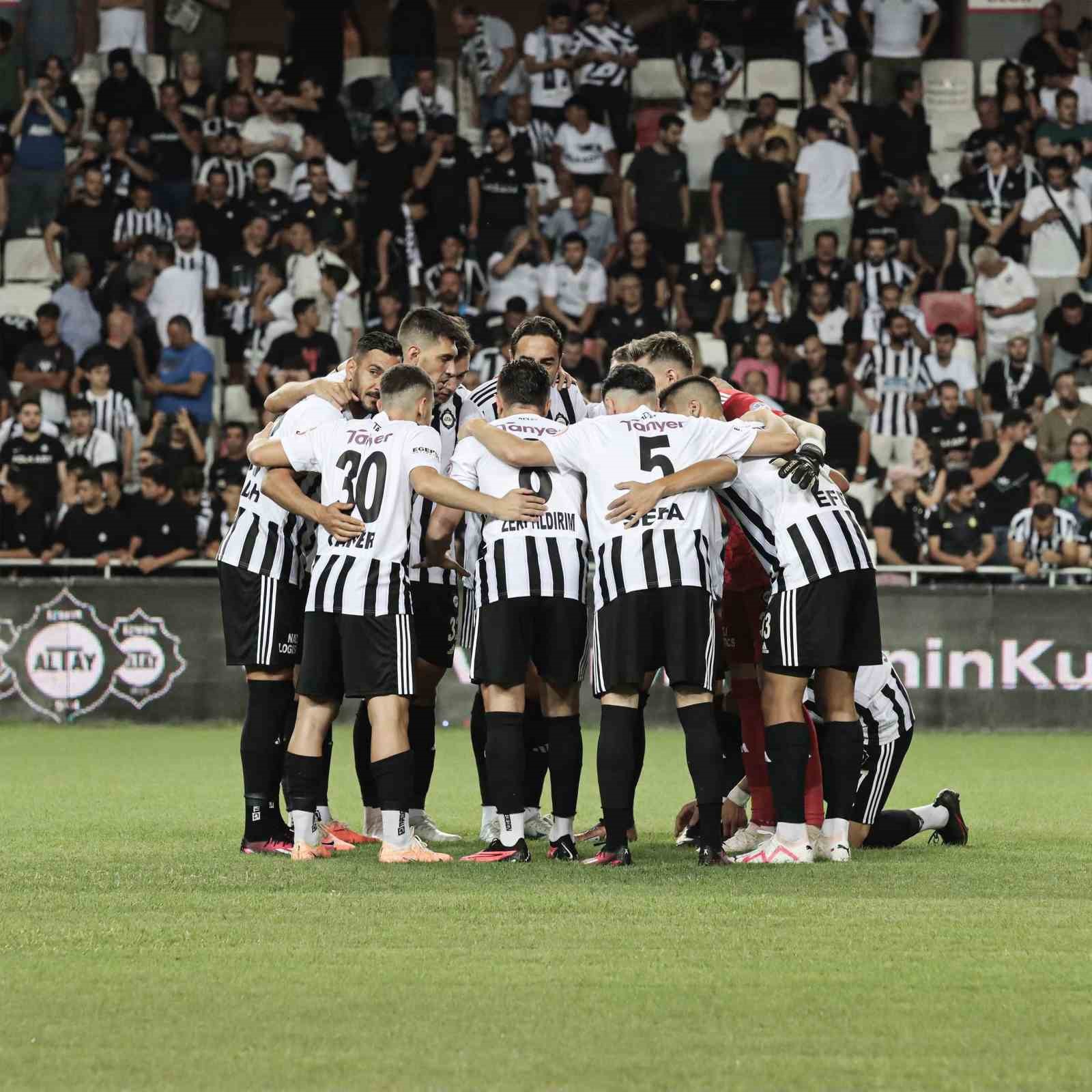 Altay, Kocaelispor deplasmanında
