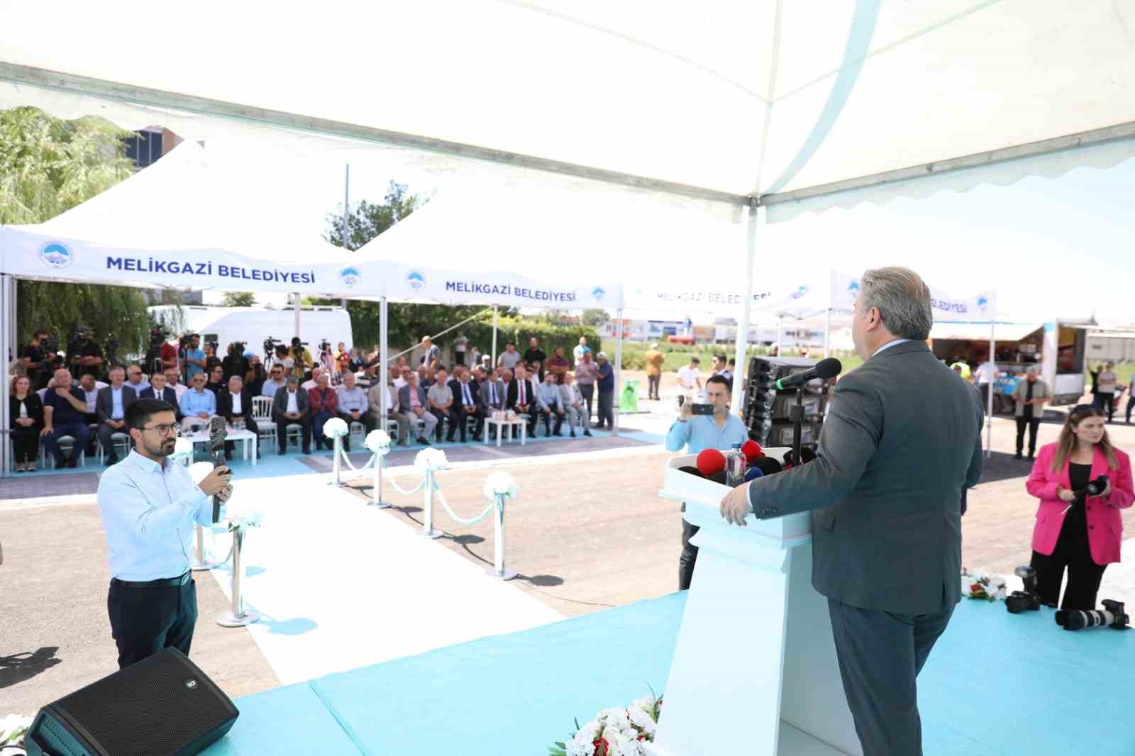 Bekir ve G&uuml;ng&ouml;r Kızıltepe Aile Sağlığı Merkezi Hizmete A&ccedil;ıldı
