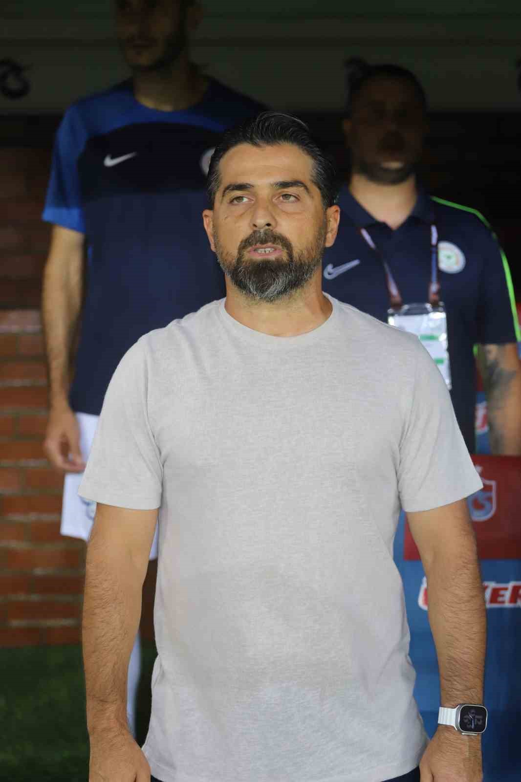 Trendyol S&uuml;per Lig: Trabzonspor: 0 - &Ccedil;aykur Rizespor: 2 (İlk yarı)
