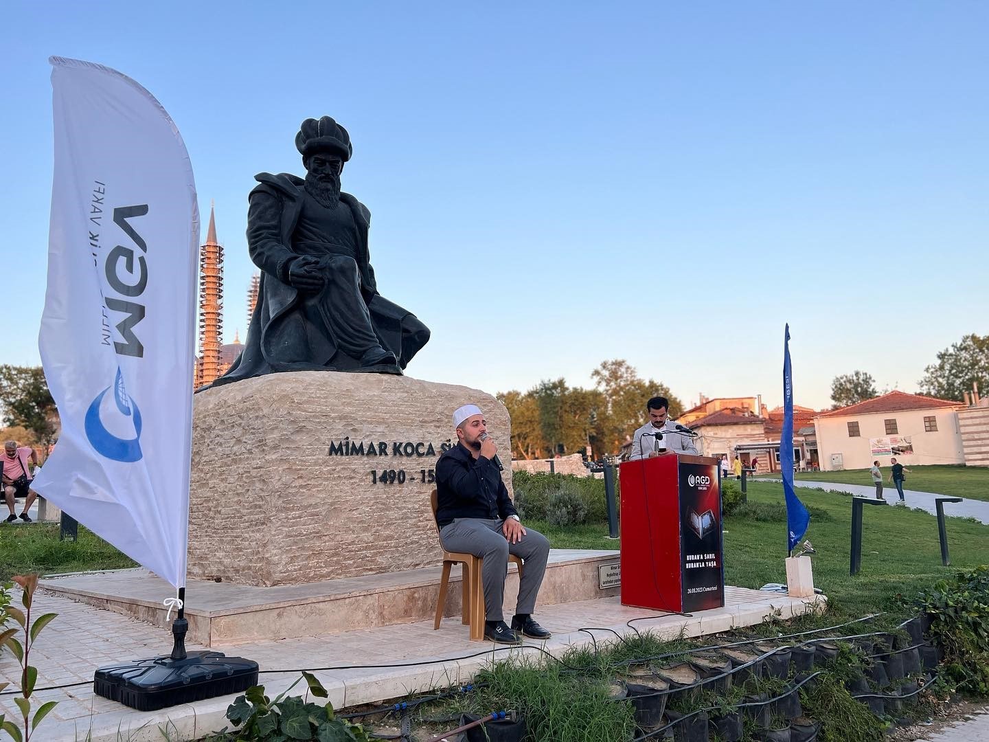 Avrupa &uuml;lkelerinde Kur&rsquo;an-ı Kerim&rsquo;e saldırılar Edirne&rsquo;de protesto edildi
