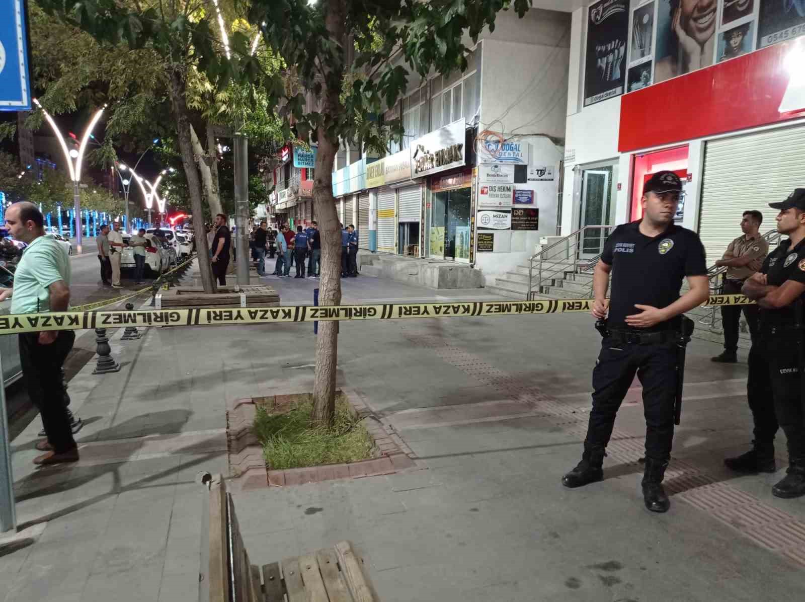 Batman&rsquo;da silahlı kavga: 3 yaralı

