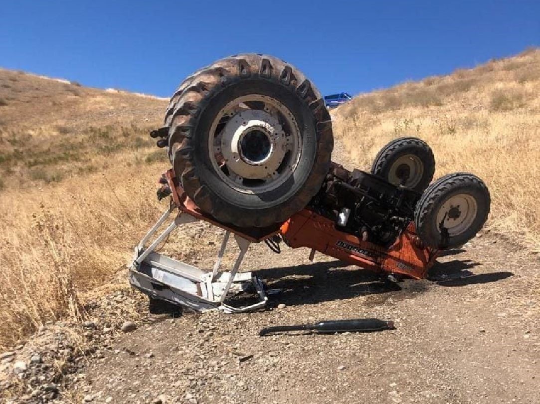 Adıyaman’da traktör devrildi: 1 yaralı