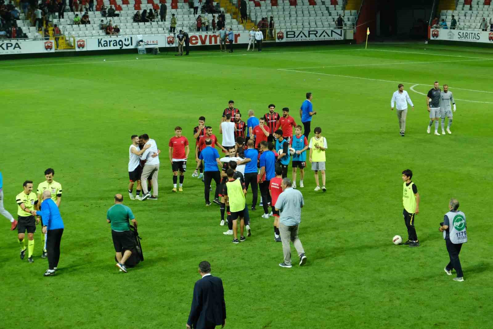 TFF 2. Lig: 24Erzincanspor: 1 - İneg&ouml;lspor: 0
