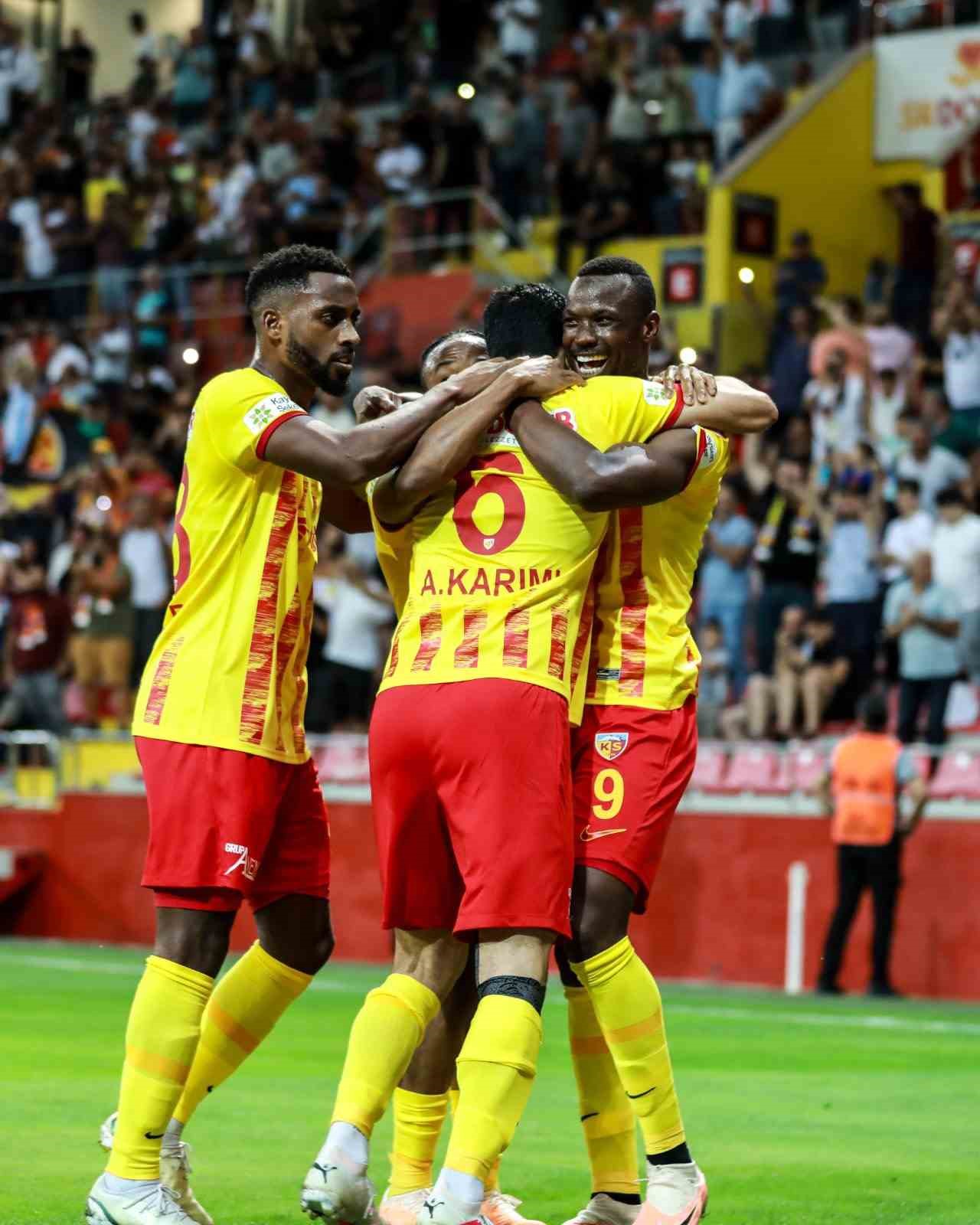 Kayserispor ilk galibiyetini aldı