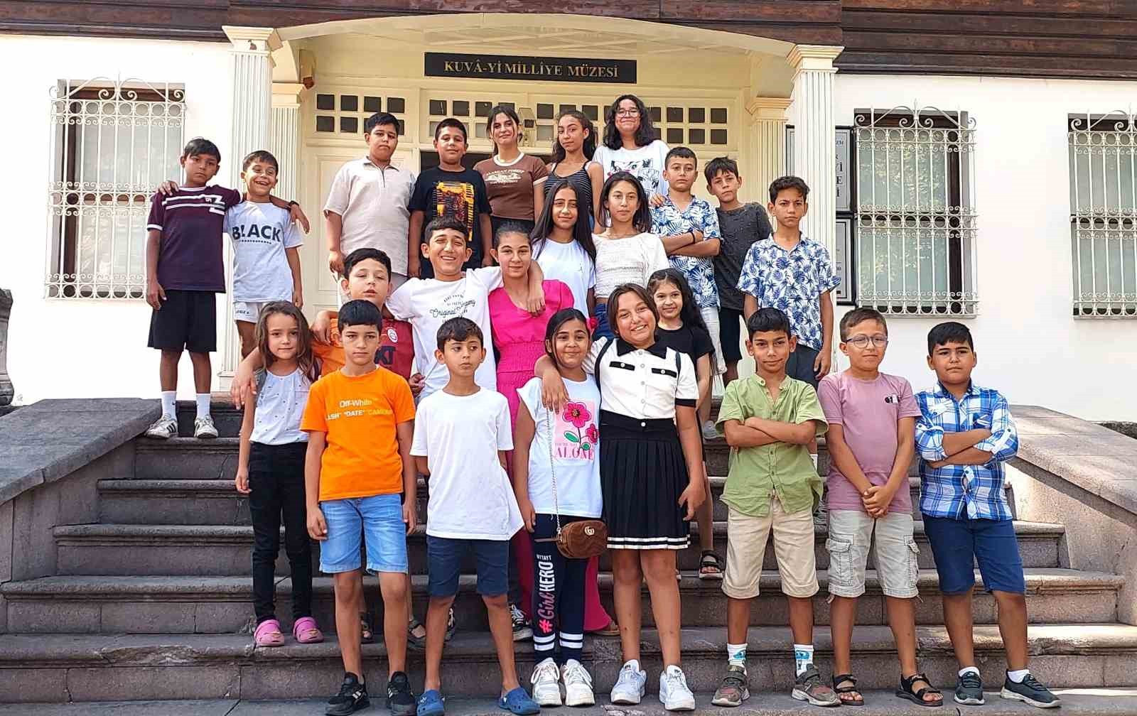 Roman &ccedil;ocuklar Kuvayi Milliye M&uuml;zesi&rsquo;nde
