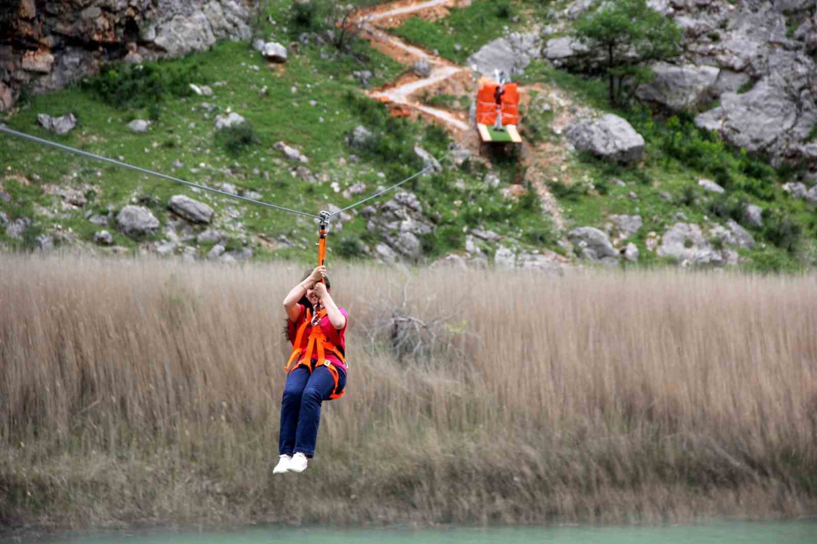 D&uuml;nyanın ikinci b&uuml;y&uuml;k kanyonunda zipline ve tekne keyfi
