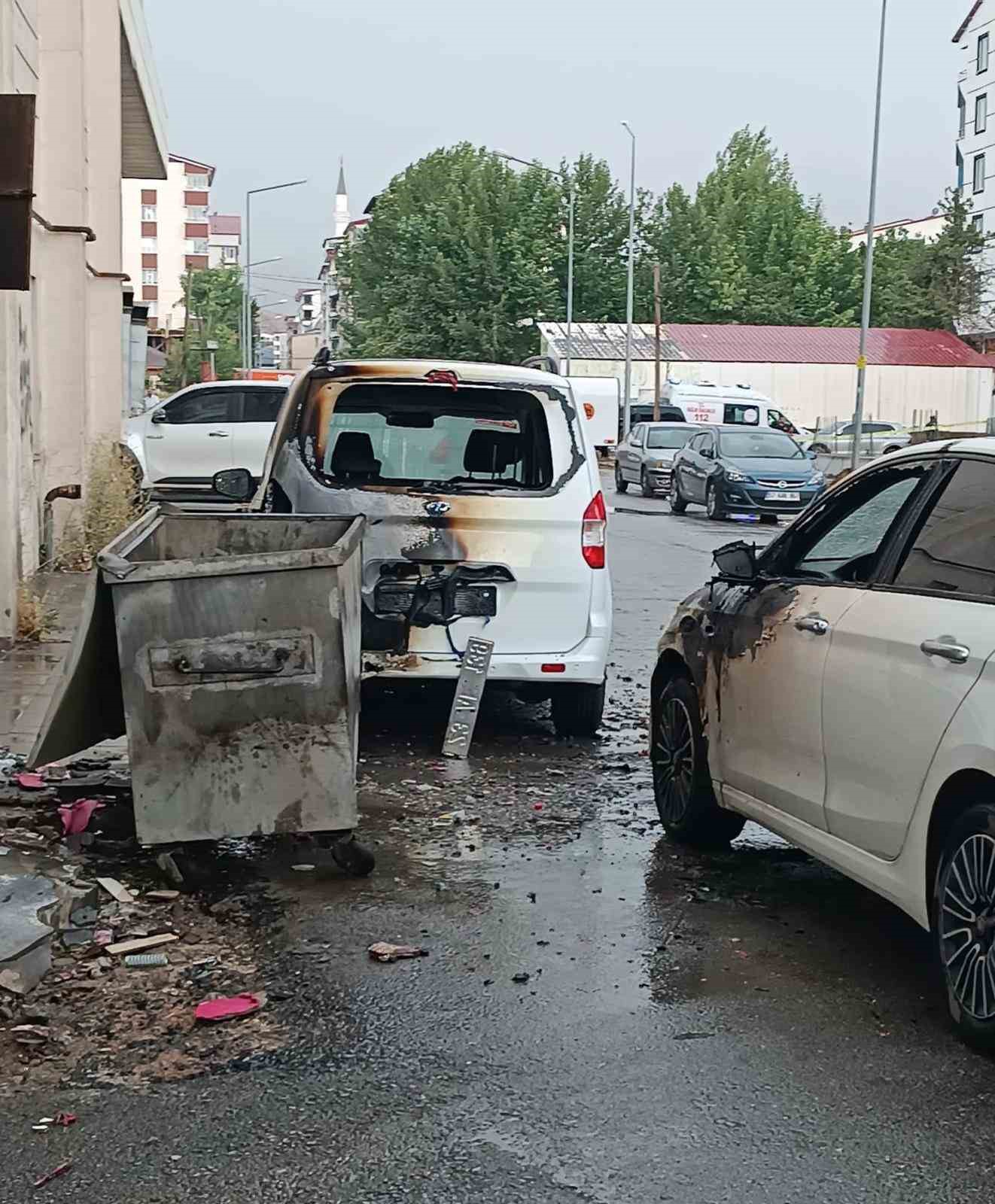 Tatvan&rsquo;da korkutan doğalgaz patlaması

