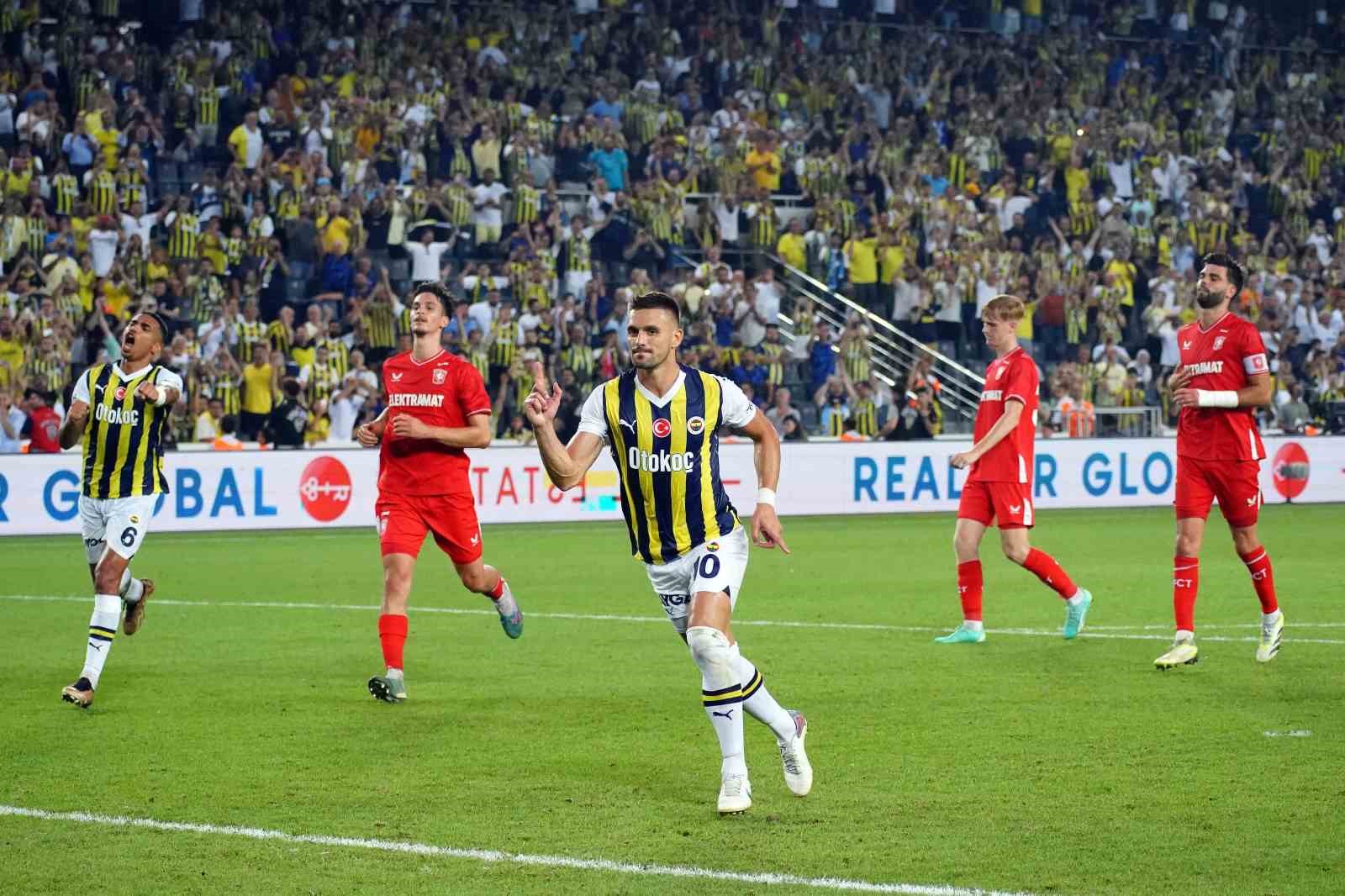 Fenerbahçe, Konferans Ligi için sahaya çıkacak