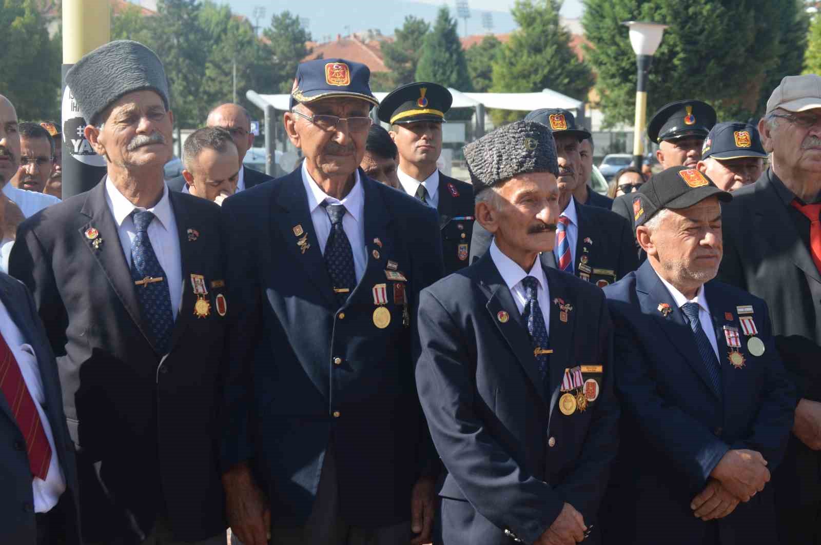 Tavşanlı&rsquo;da Zafer Bayramı coşkusu
