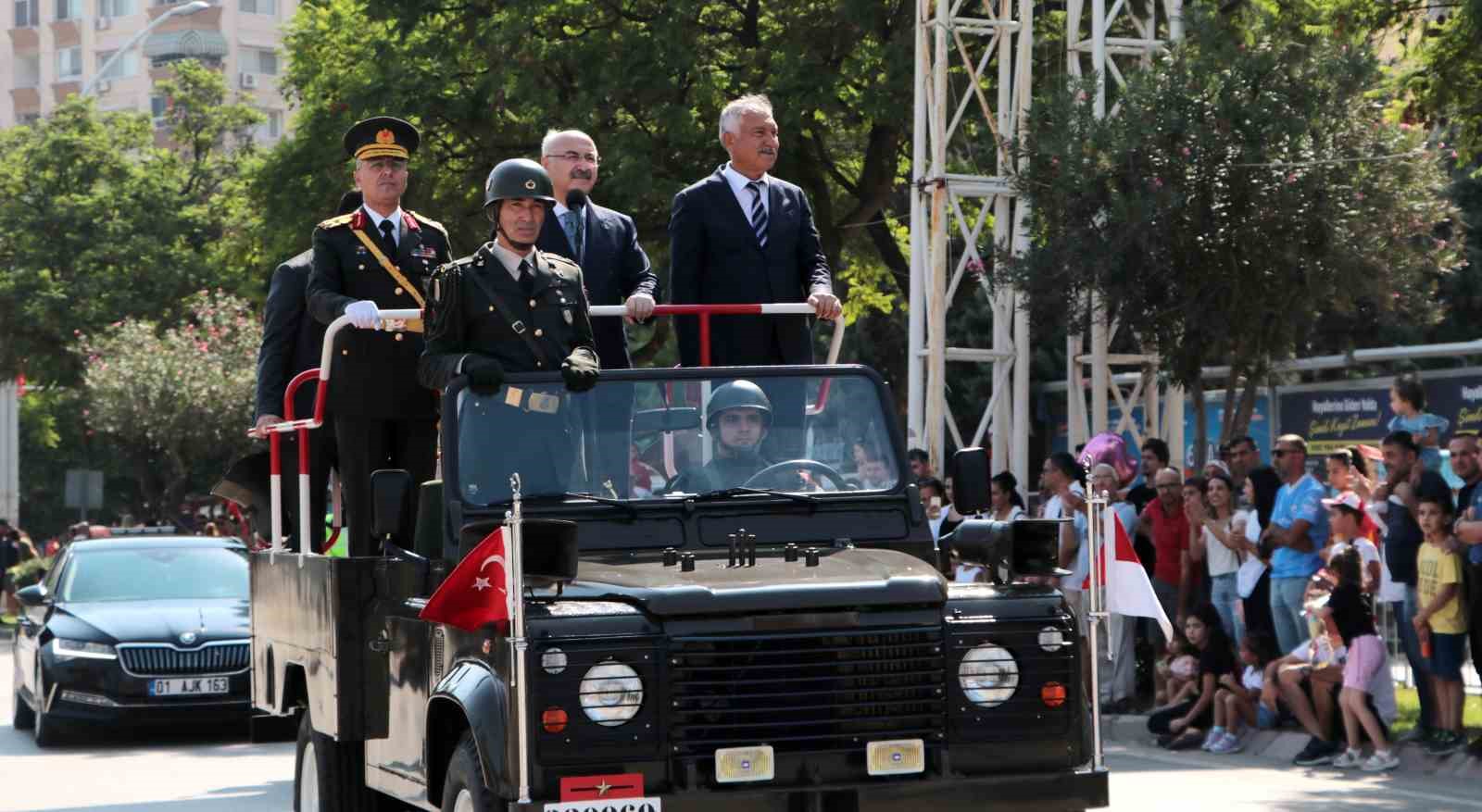 Adana&rsquo;da 30 Ağustos Zafer Bayramı kutlandı

