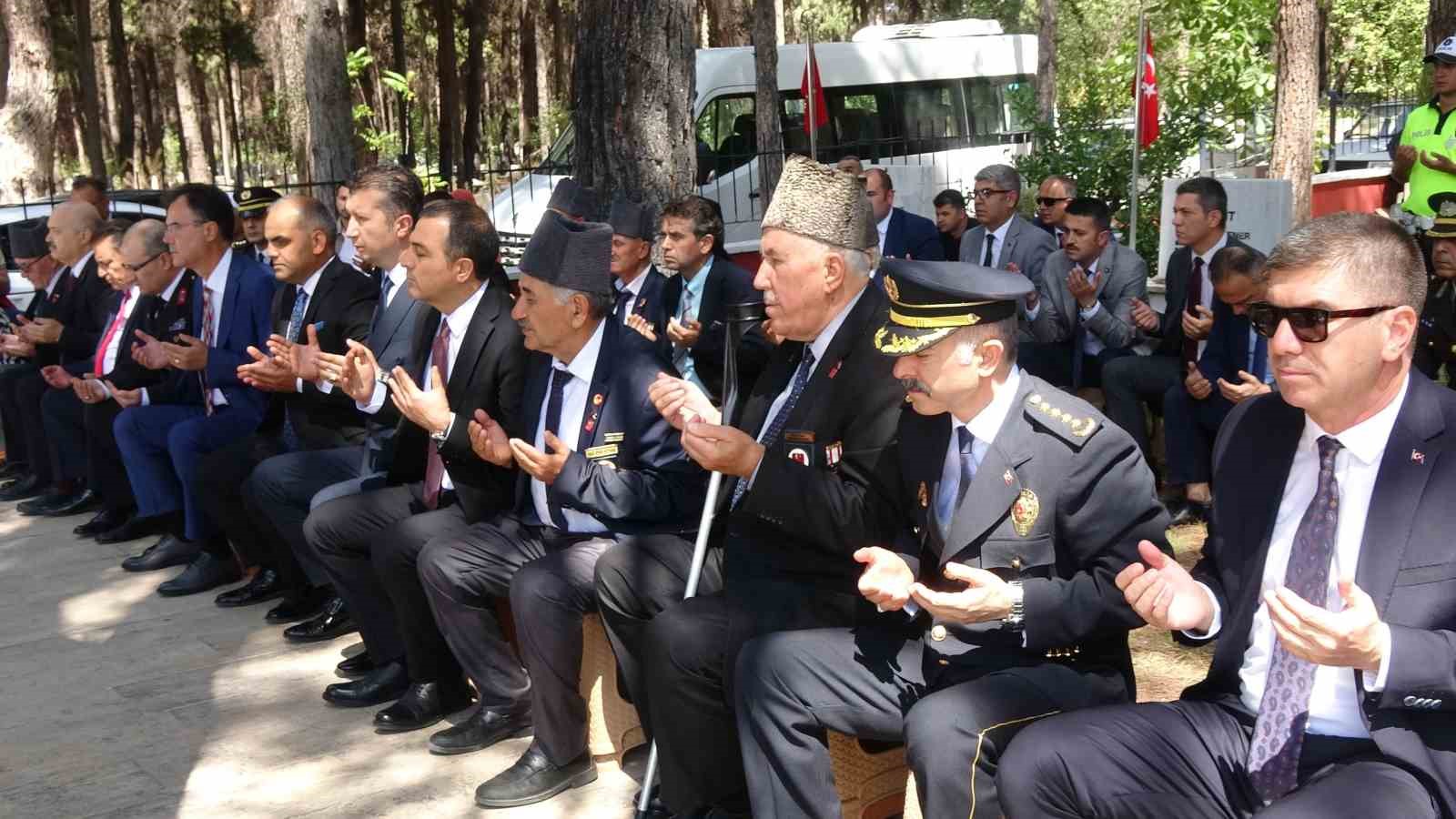 30 Ağustos Zafer Bayramı&rsquo;nın 101&rsquo;inci yılı Burdur&rsquo;da coşku ile kutlandı
