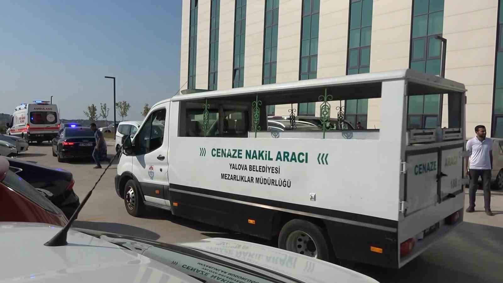 Yalova&rsquo;da vefat eden eski Bakan Arzu&rsquo;nun cenazesi Diyarbakır&rsquo;a g&ouml;nderildi
