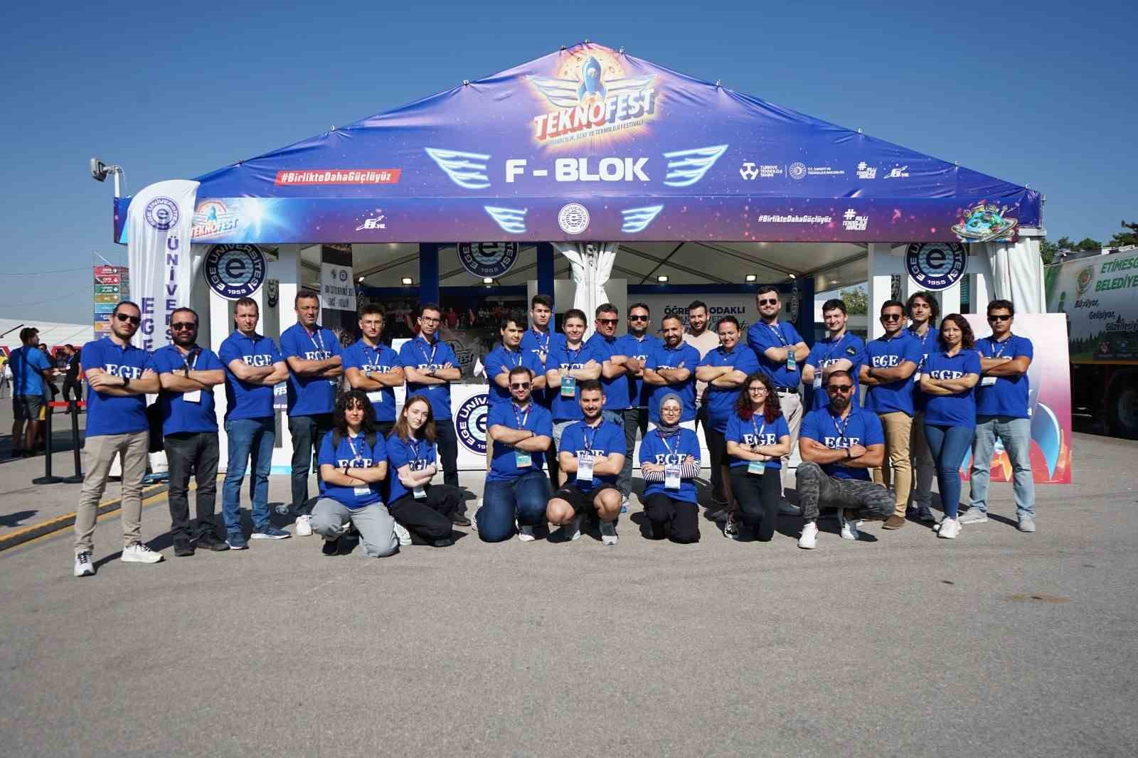 Ege &Uuml;niversitesi standı TEKNOFEST Ankara&rsquo;da yoğun ilgi g&ouml;r&uuml;yor
