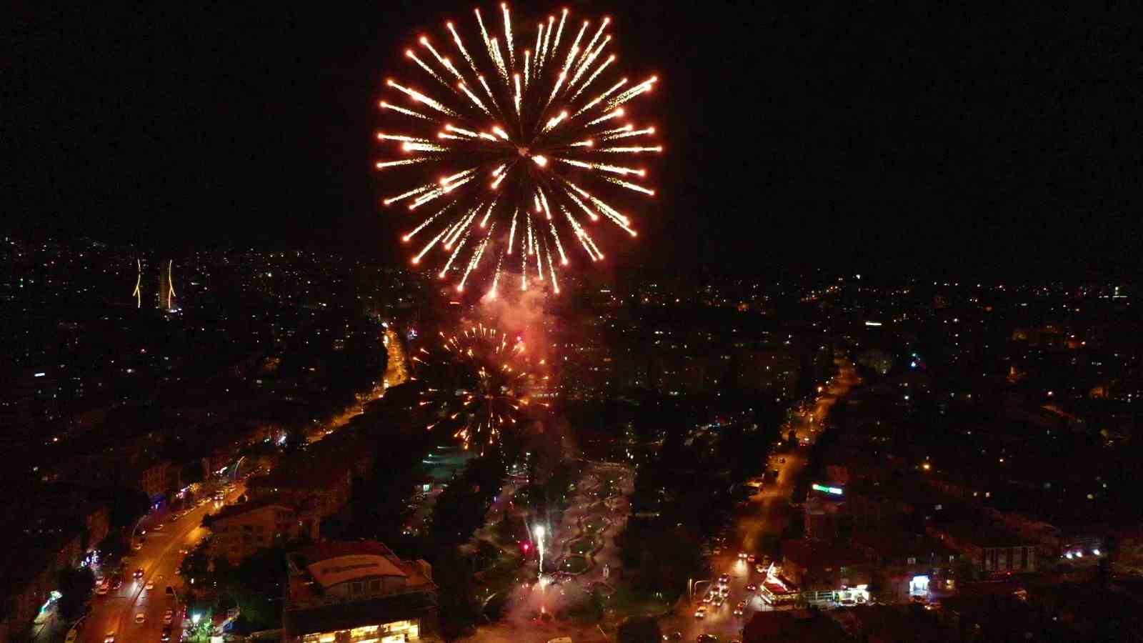 Ke&ccedil;i&ouml;ren&rsquo;de 30 Ağustos Zafer Bayramı konserle kutlandı
