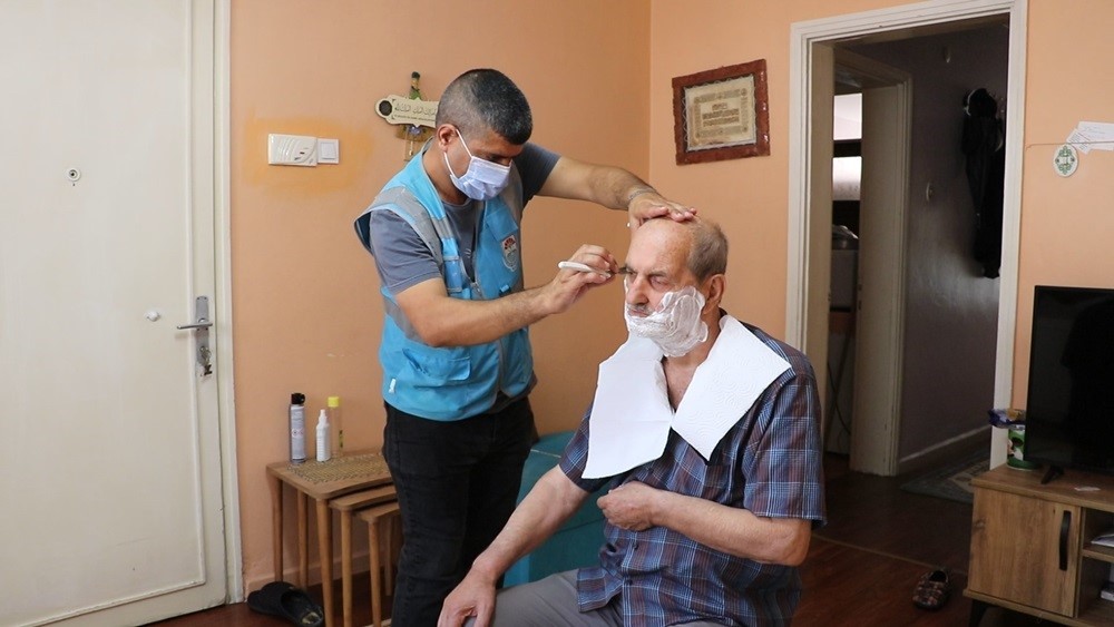 Yalova Belediyesi&rsquo;nin kuaf&ouml;r hizmeti devam ediyor
