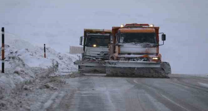 Erzincan’da kardan 31 köy yolu ulaşıma kapalı