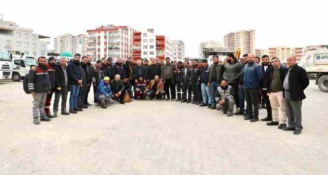 Artuklu Belediye ekiplerinin afet bölgesinden dönüşü coşkuyla karşılandı