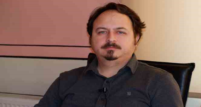 Jeoloji mühendisi, “Tehlikeli durumunun en büyük olduğu yerlerden bir tanesi” diyerek uyardı