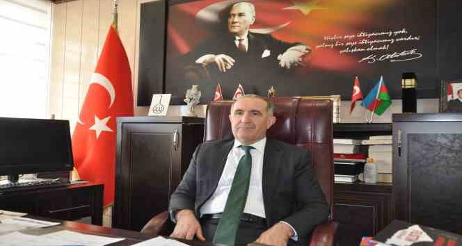 KAÜ günlük 2 bin 500 kişiye sıcak yemek verdi