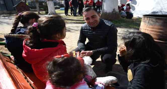 Biga’dan bin 300 kilometrelik gönül köprüsü