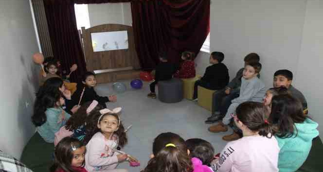 Yenifakılı’da depremzede çocuklara özel etkinlik düzenlendi